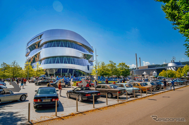 メルセデスベンツ博物館の旧車イベント「クラシックス＆コーヒー」
