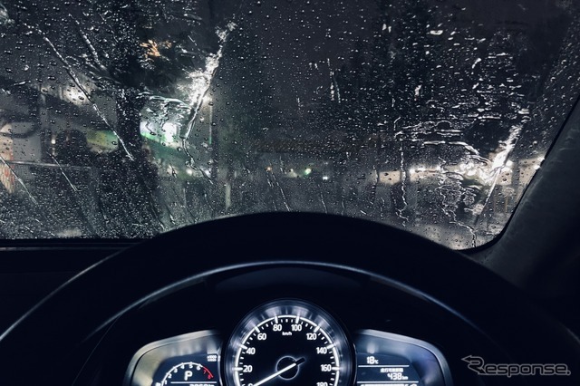 雨の日の視界が変わる ガラス撥水処理をDIYで続けたくなる理由～Weeklyメンテナンス～