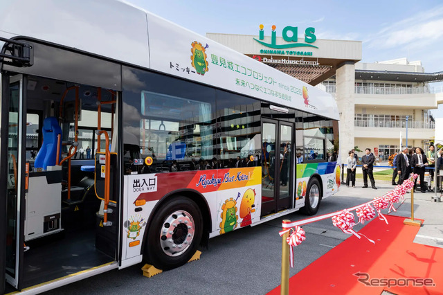 沖縄県豊見城市、Hyundai Mobility Japan、琉球バス交通、ヒョンデ沖縄の4者は、災害時協力協定締結式および電気バス出発式を実施