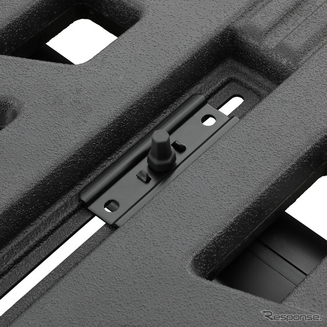 オプション：INNO Ｔスロットアダプター取り付け例（バー下に金具が出ない）