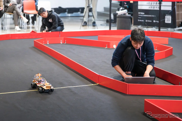 第二回「自動運転ミニカーバトル」決勝レース