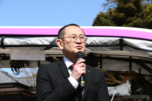 杉並区都市整備部 交通企画担当課長の石森健氏ブリヂストン 新モビリティ事業部門長の太田正樹氏