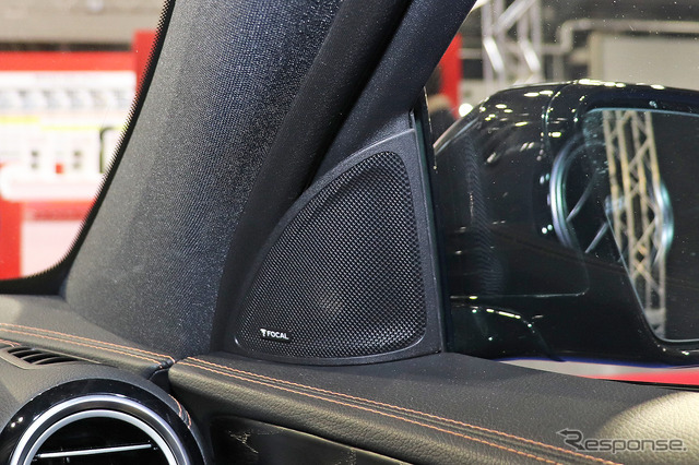 「カーオーディオ・プロショップ」にて製作されたオーディオカーの一例（製作ショップ：パラダ＜福井県＞）。