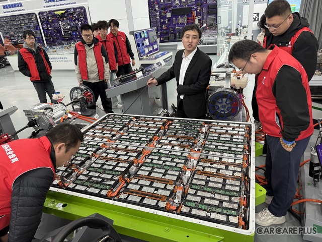 北京の自動車整備学校・整備工場に見る中国のEV整備最前線…「部品の交換屋」から「技術サービス事業者」への劇的な転換