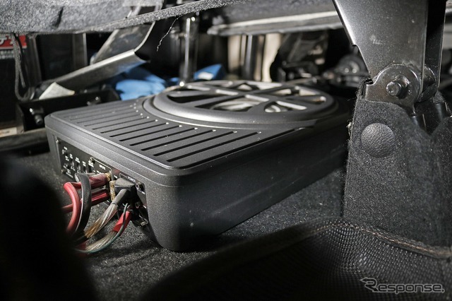 NV350キャラバンの音が激変！ スピーカー交換とサブウーファー追加で手にした快適空間［car audio newcomer］by BREEZE　後編