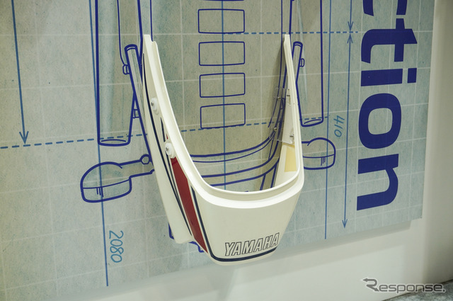 ヤマハ発動機の部品復刻プロジェクト『Yamaha Motor Iconic Collection』第一弾となる往年の名車『RZ250』の外装パーツ