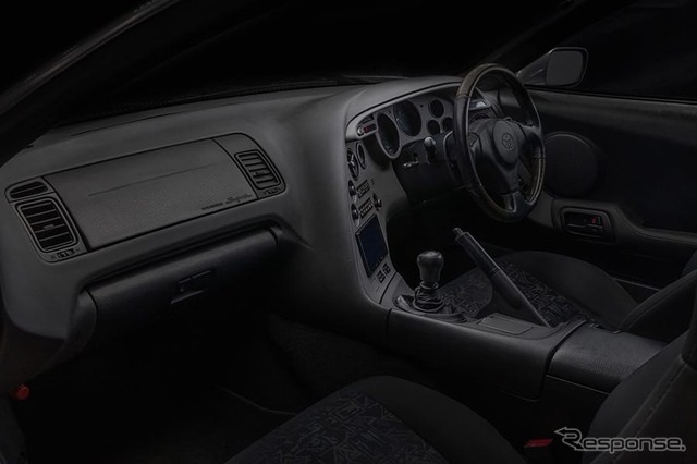 A80スープラ内装部品を復刻