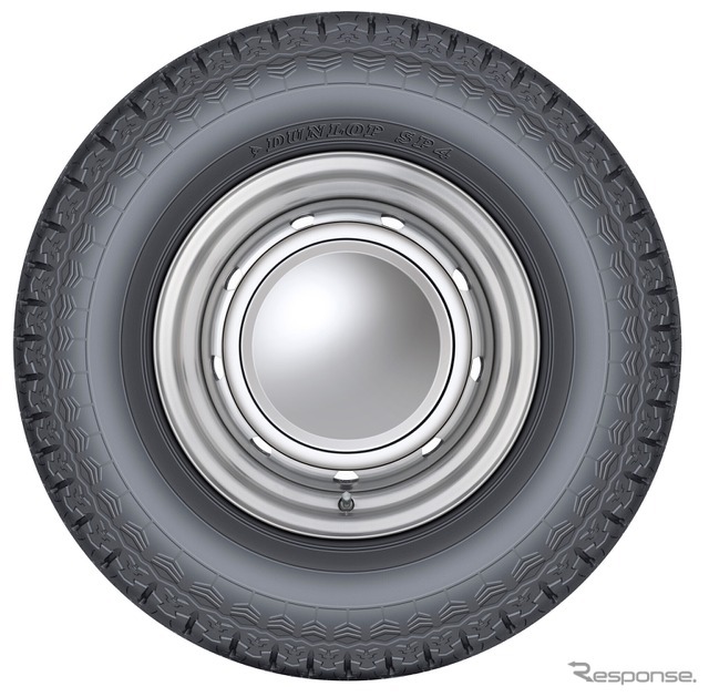 ダンロップブランドのタイヤ「SP4(エスピーフォー)」