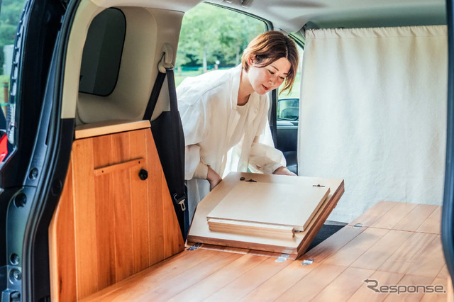 シエンタ専用車中泊キット「VANLIFE ROOMKIT」