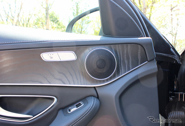 「サウンドチューニング」を行える機器（DSP）が搭載されたオーディオカーの一例（フォーカル・デモカー）。