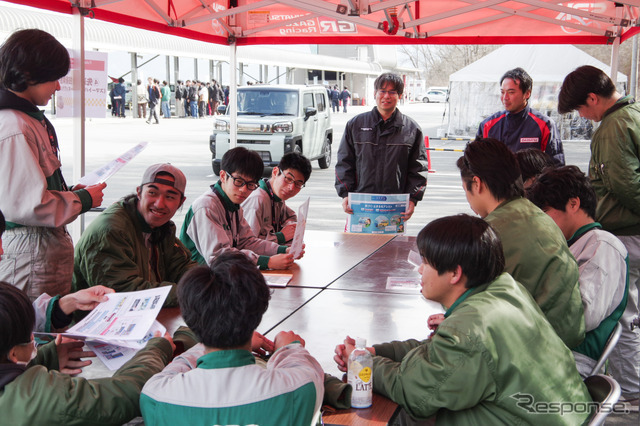 Future Mechanic Experience in FUJISPEEDWAY