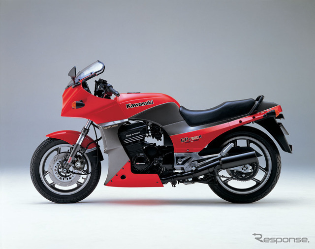 カワサキ GPZ900R（北米モデル名：Ninja、1984年）