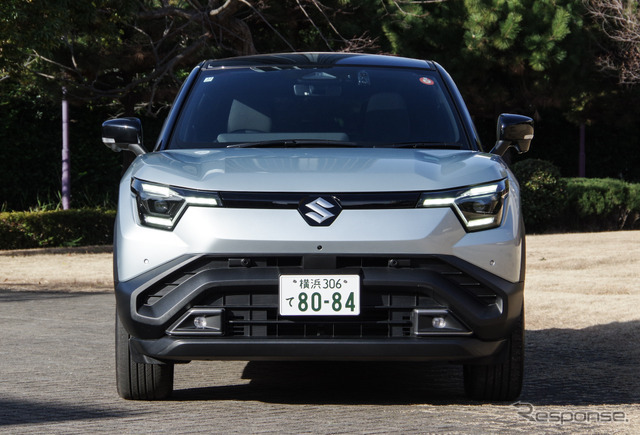 スズキ eビターラ（Z 4WD）