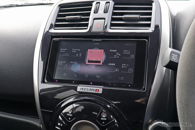 「市販メインユニット」を核にシステムが組まれたオーディオカーの一例（製作ショップ:パラダ＜福井県＞）。