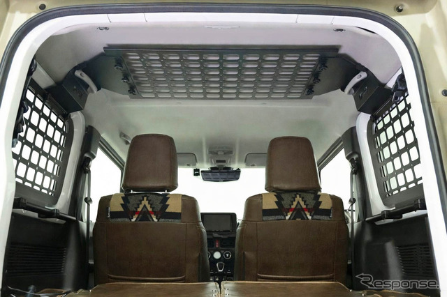 サイドストレージパネルと併用