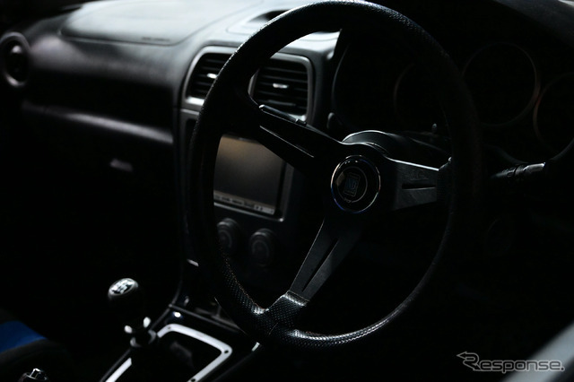 社外ステアリング交換で何が変わる？ 操作性向上のメリットと落とし穴～カスタムHOW TO～