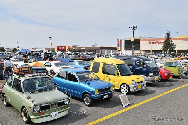 アリオ上尾 昭和平成オールドカー展示会