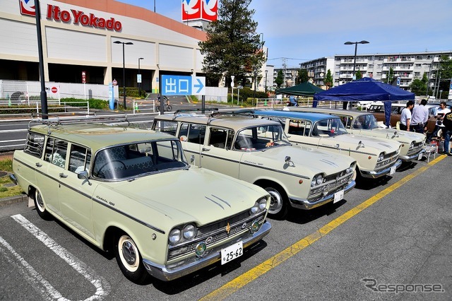 アリオ上尾 昭和平成オールドカー展示会