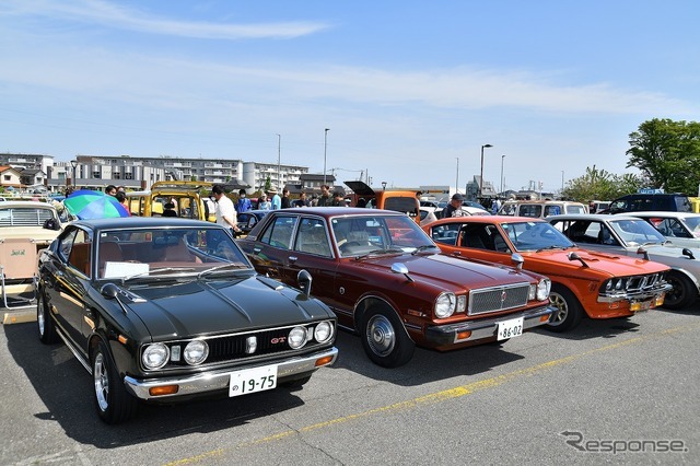 アリオ上尾 昭和平成オールドカー展示会
