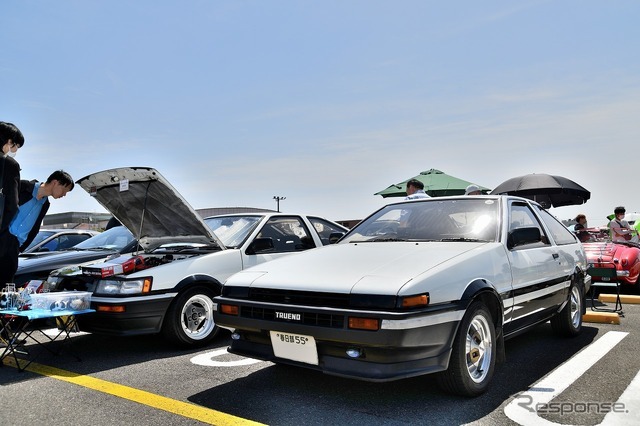 アリオ上尾 昭和平成オールドカー展示会