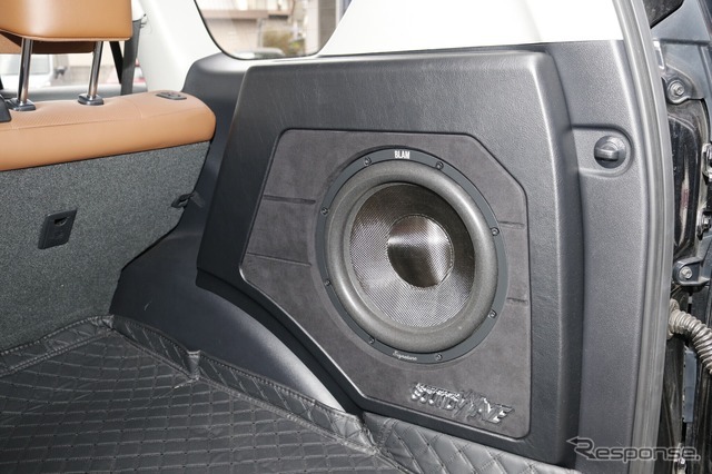 プラドのカーオーディオを大幅刷新！ 3ウェイ化と埋め込みサブウーファーで理想の音へ［car audio newcomer］by SOUND WAVE　後編