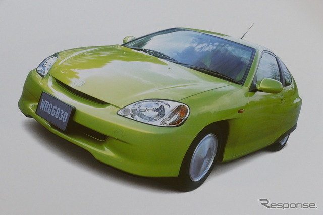 ホンダ・インサイト（初代）当時のカタログ