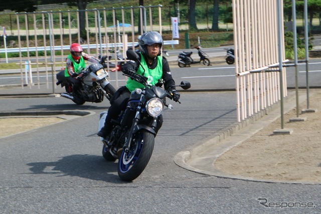 スズキリターンライダースクール