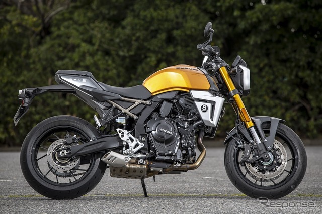 スズキ GSX-8T