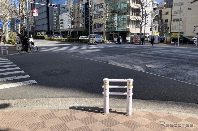 短いガードレール（東京都中央区）