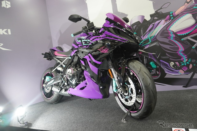 『ストリートファイター6』とコラボレーションした『GSX-8R Tuned by JURI』