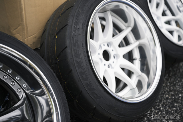 TOYO TIRES 「PROXES R888R」