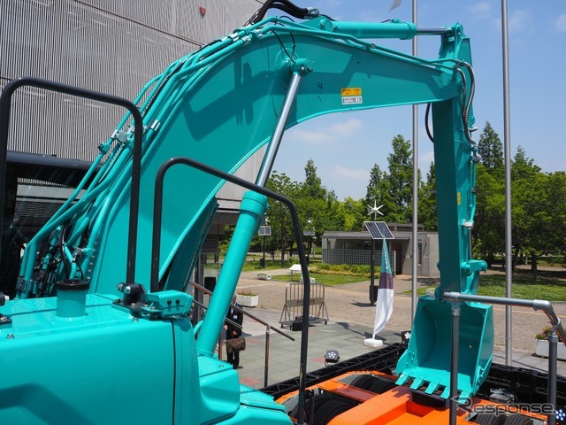 コベルコ SK200 新型