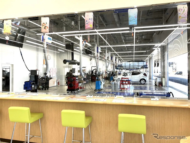 WECARS鴻巣店