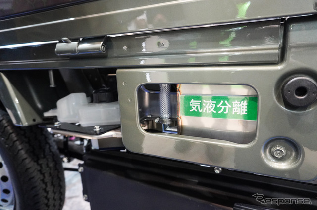スーパーキャリイに搭載されたCO2回収装置