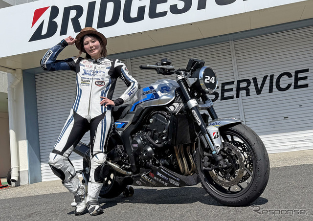 CB1000F WITH MEレーサーと、“ことりちゃん”こと小鳥遊レイラ