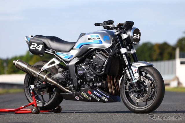 CB1000F WITH MEレーサー