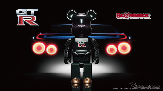 2026年限定デザインの「NISSAN GT-R BE@RBRICK 100% & 400%」