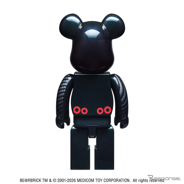 2026年限定デザインの「NISSAN GT-R BE@RBRICK 100% & 400%」