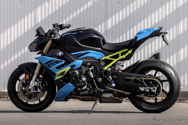 BMW S1000R
