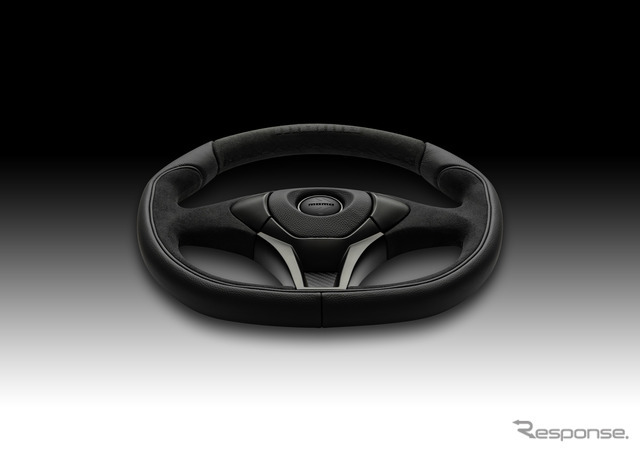 MOMO GT50 2.0 BLACK EDITION