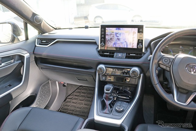 RAV4の純正オーディオから一変！ スピーカー交換で始まった音作り［car audio newcomer］by サウンドステーション SUBLIME　前編