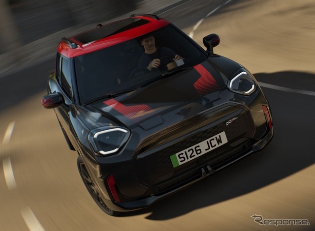 MINI ジョン・クーパー・ワークス・エースマンEの「TRACK STYLE EDITION」