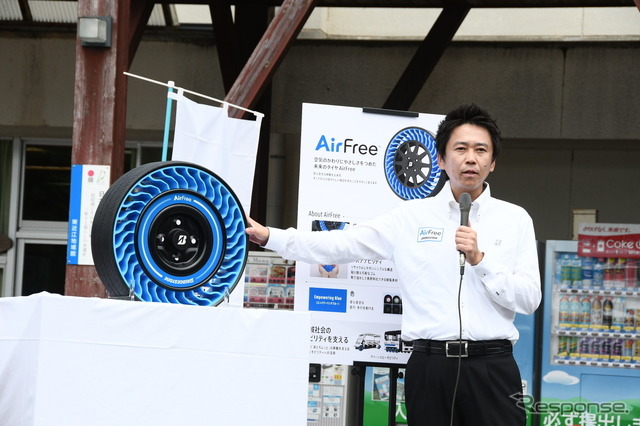 事業概要説明を行うブリヂストン 新モビリティ事業部門長　太田 正樹氏