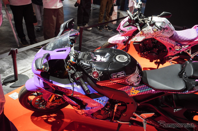 ホンダ CBR1000RR-R FIREBLADE クロミラッピング（鈴鹿8耐2026）