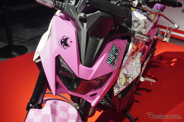 ホンダ CB750 ホーネット クロミラッピング（鈴鹿8耐2026）