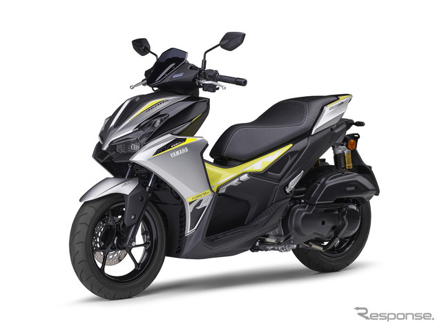 ヤマハ AEROX 155 ABS（シルバー8）