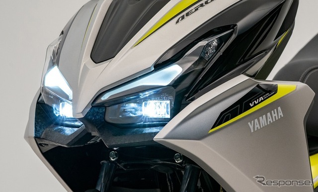 ヤマハ AEROX 155 ABSのフロントマスク