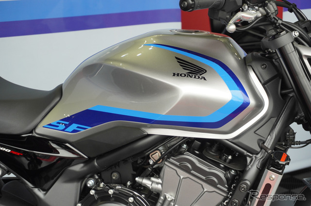 ホンダ CB400スーパーフォア Eクラッチ（鈴鹿8耐2026）