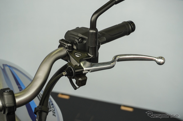 ホンダ CB400スーパーフォア Eクラッチ（鈴鹿8耐2026）