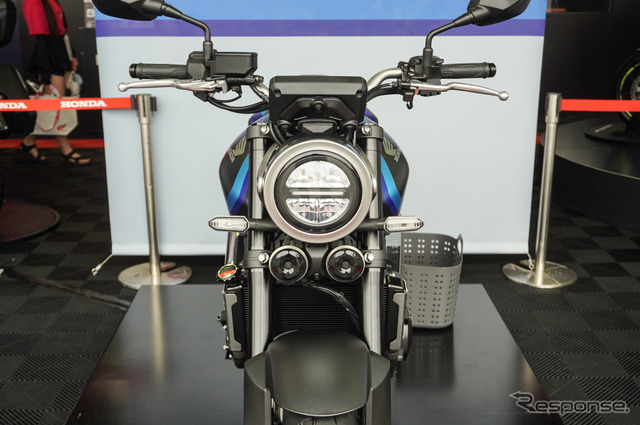 ホンダ CB400スーパーフォア Eクラッチ（鈴鹿8耐2026）